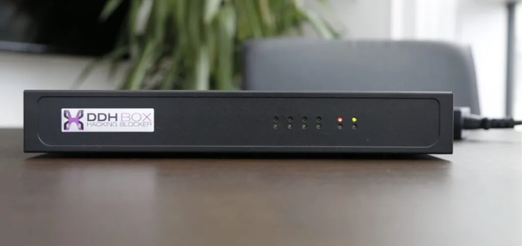 F-DDH BOX bảo vệ dữ liệu chiều ra